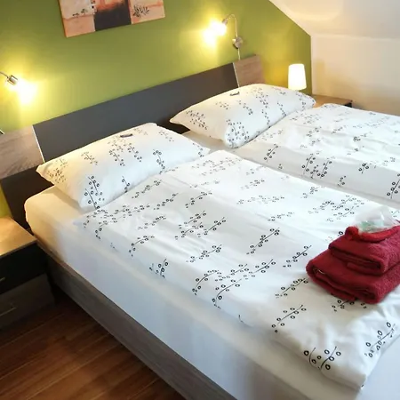 Haus Am Fluss 4*